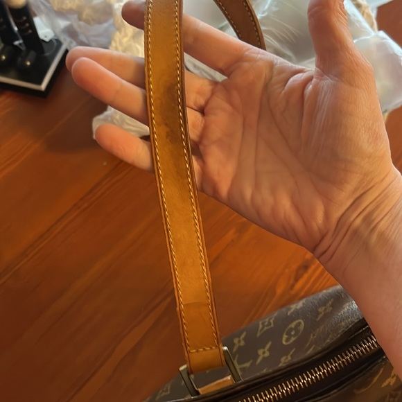 Louis Vuitton cabas mezzo shoulder bag - Picture 14 of 14